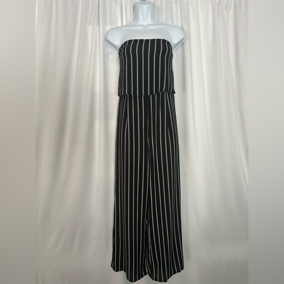 Free Generation Sophisticated Black and White Pinstripe Strapless Jumpsuit (769) - Picture 1 of 16